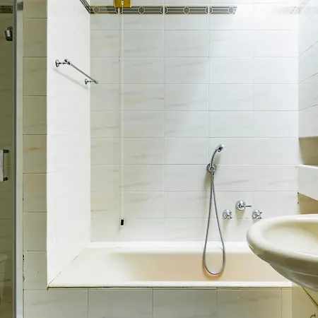 Apartman Panorama - By Host4u Toscolano Maderno