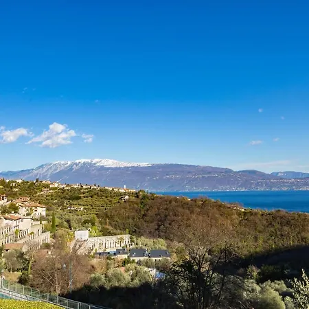 Panorama - By Host4u * Toscolano Maderno